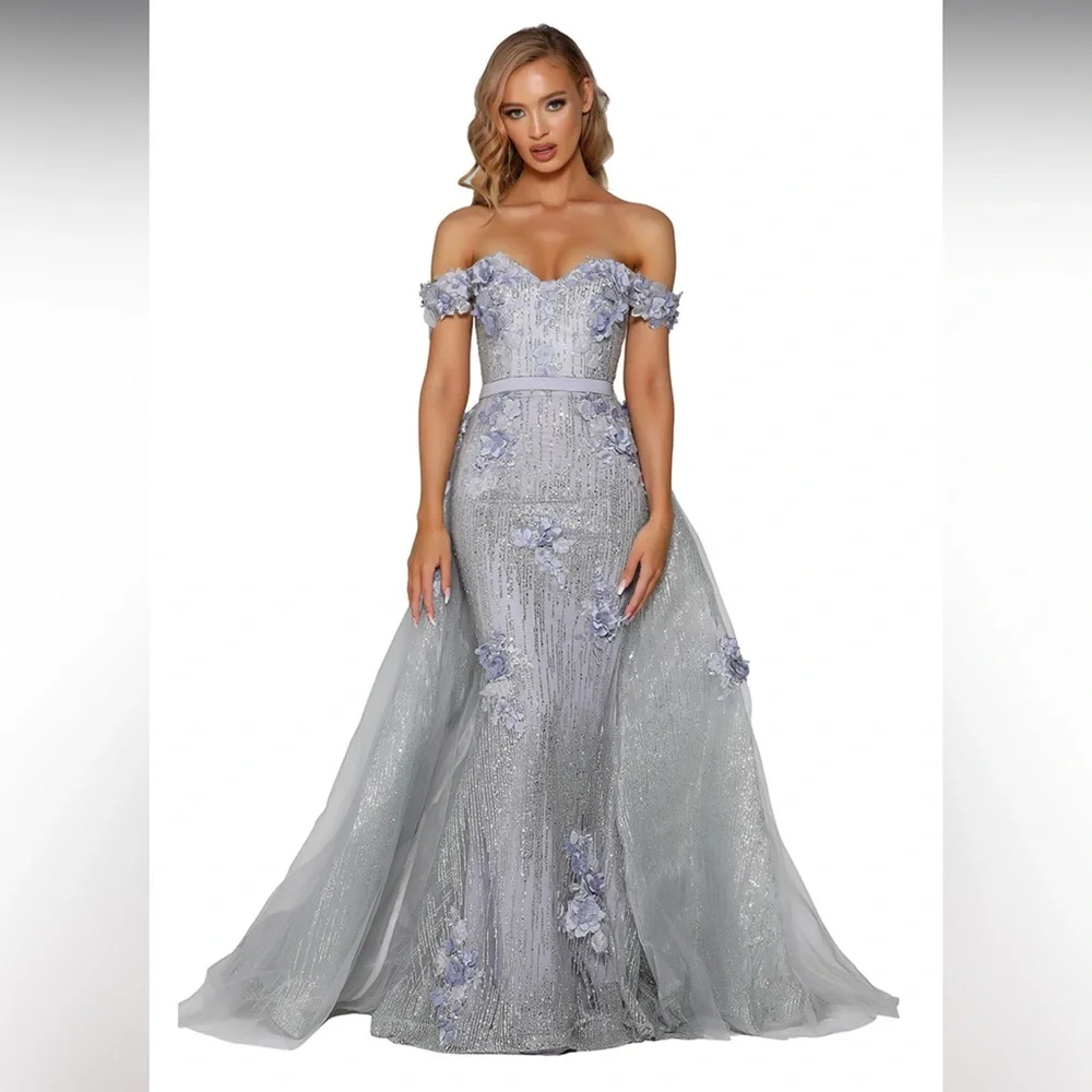Portia and Scarlett Gown - Picture 1 of 6